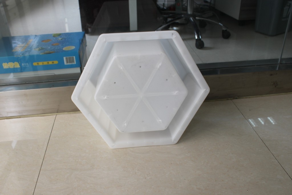 什么樣的六角塊護坡模具質量才好？