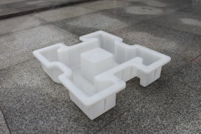 連鎖水泥護(hù)坡磚模具哪里的廠家更專業(yè)？