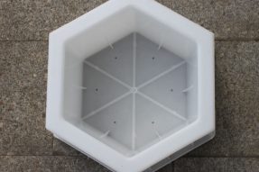 護(hù)坡六棱塊塑料模具你了解多少？
